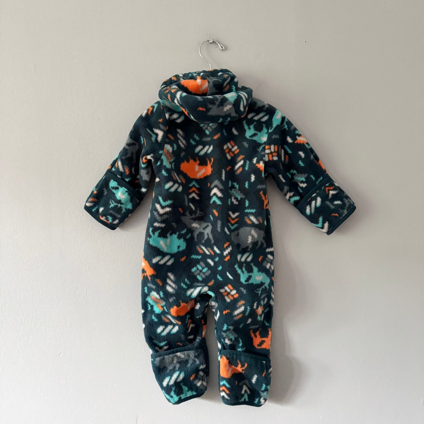 Columbia / Green fleece suit / 6-12M