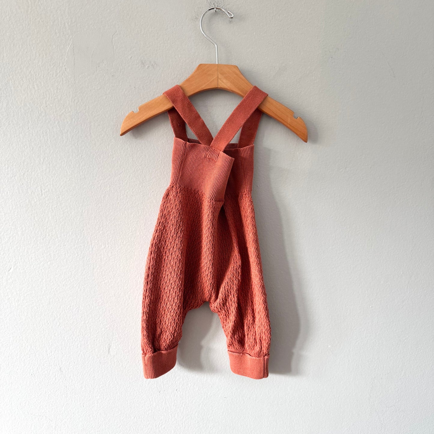 Alana / Brown cotton knit pant with strap / 0-3M(56)