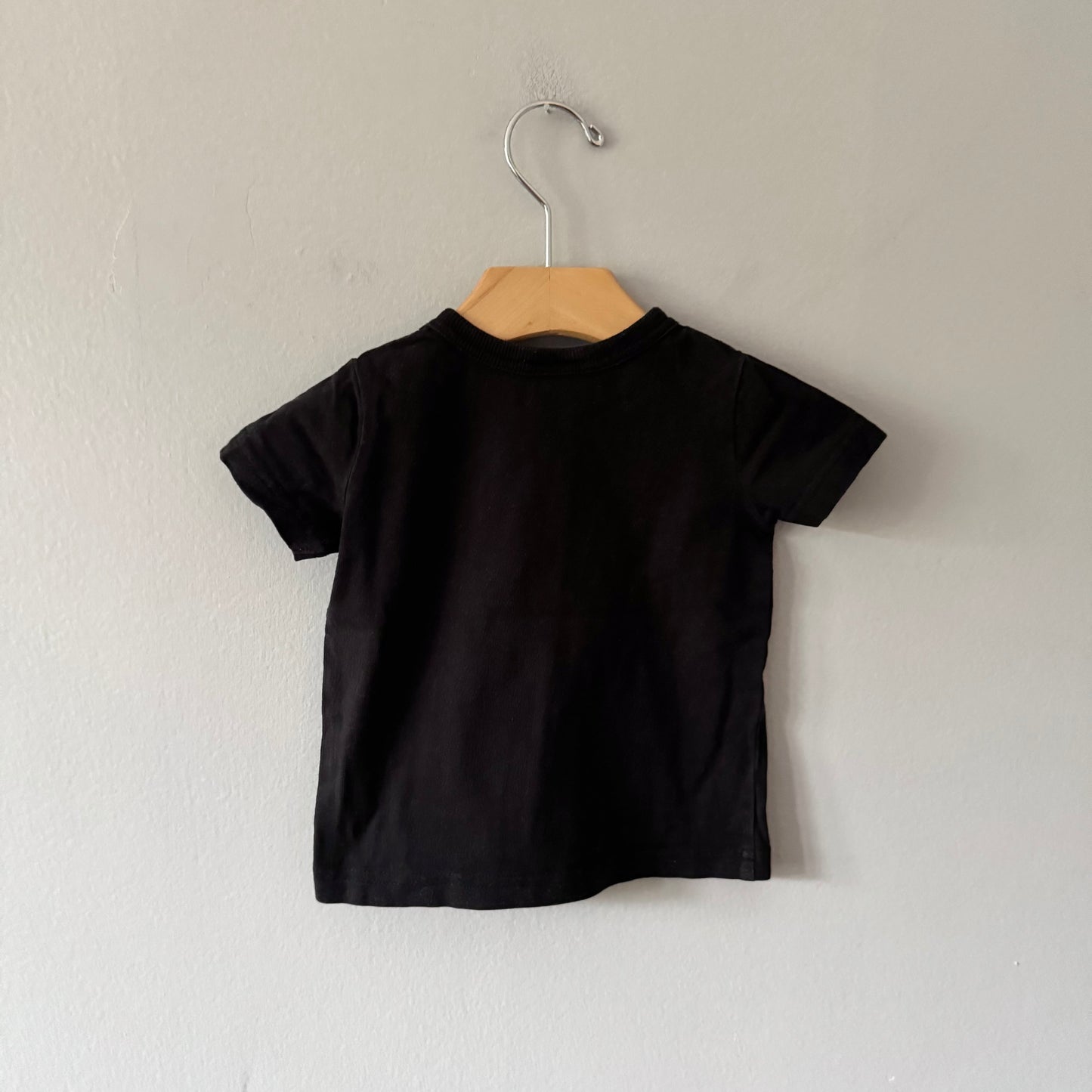 Champion / Black T-shirt / 80cm(12M)