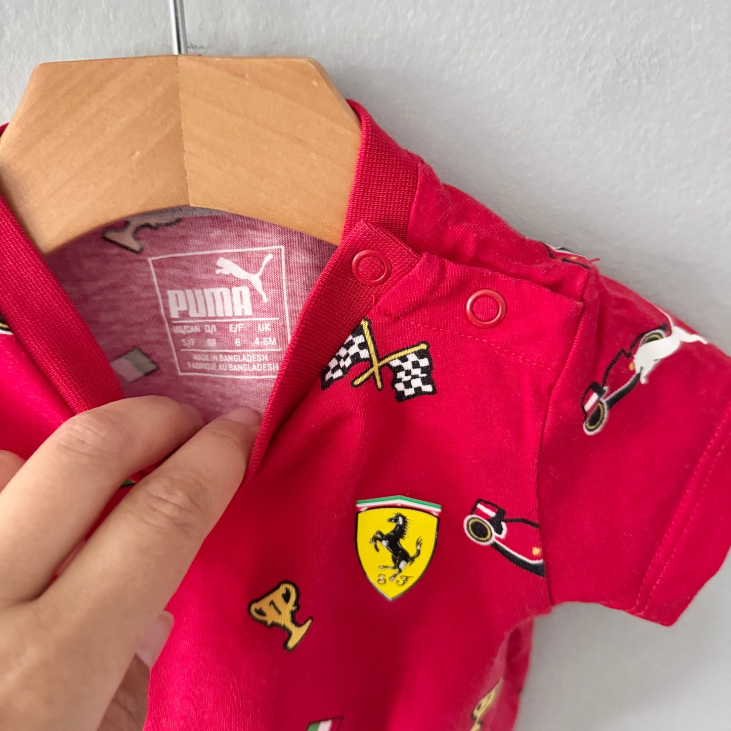 Puma / Red T-shirt / 4-6M