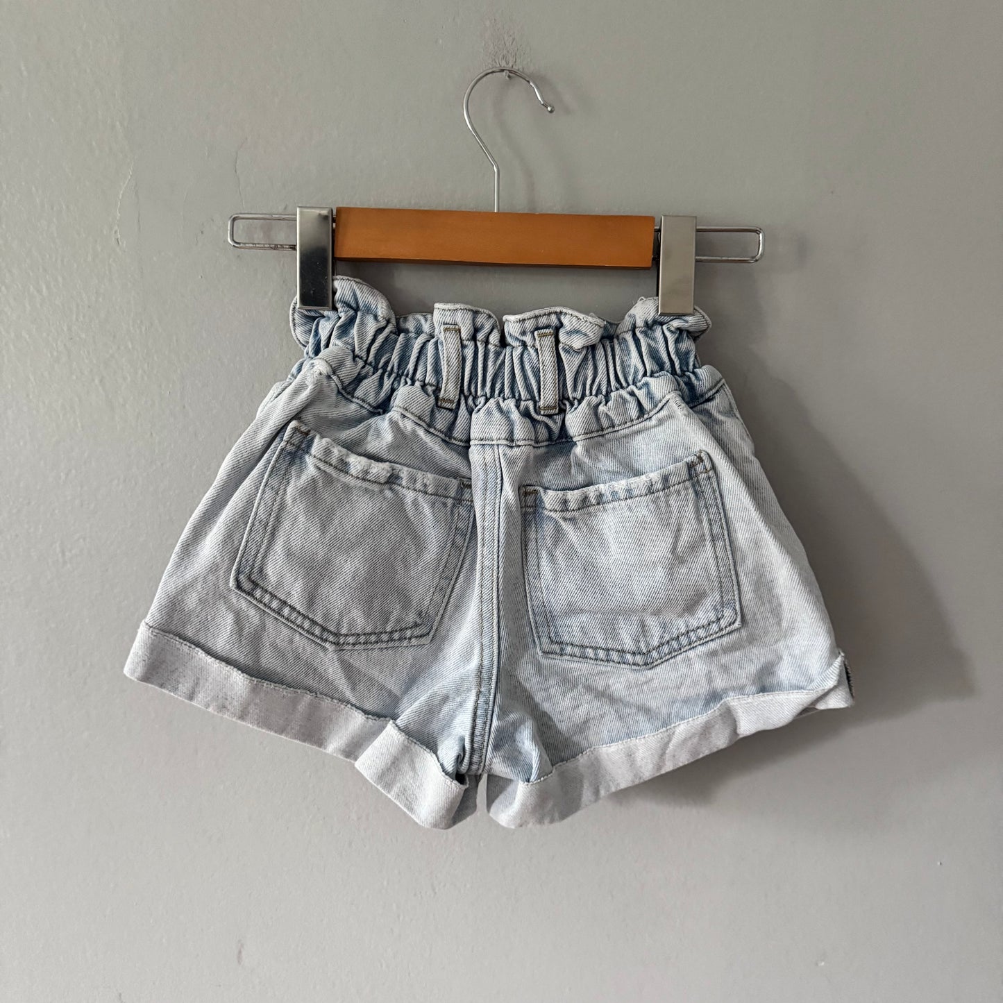 Forever 21 Kids / Denim shorts / 5-6Y