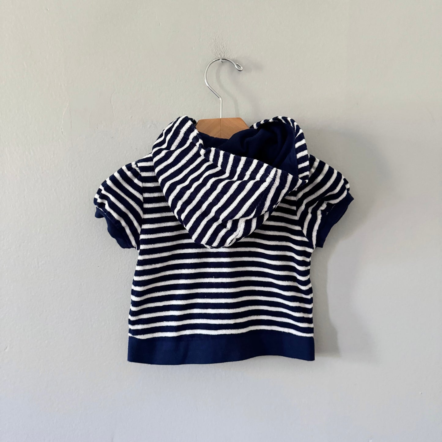 Juicy Couture / Navy white stripe pile hoodie / 2Y