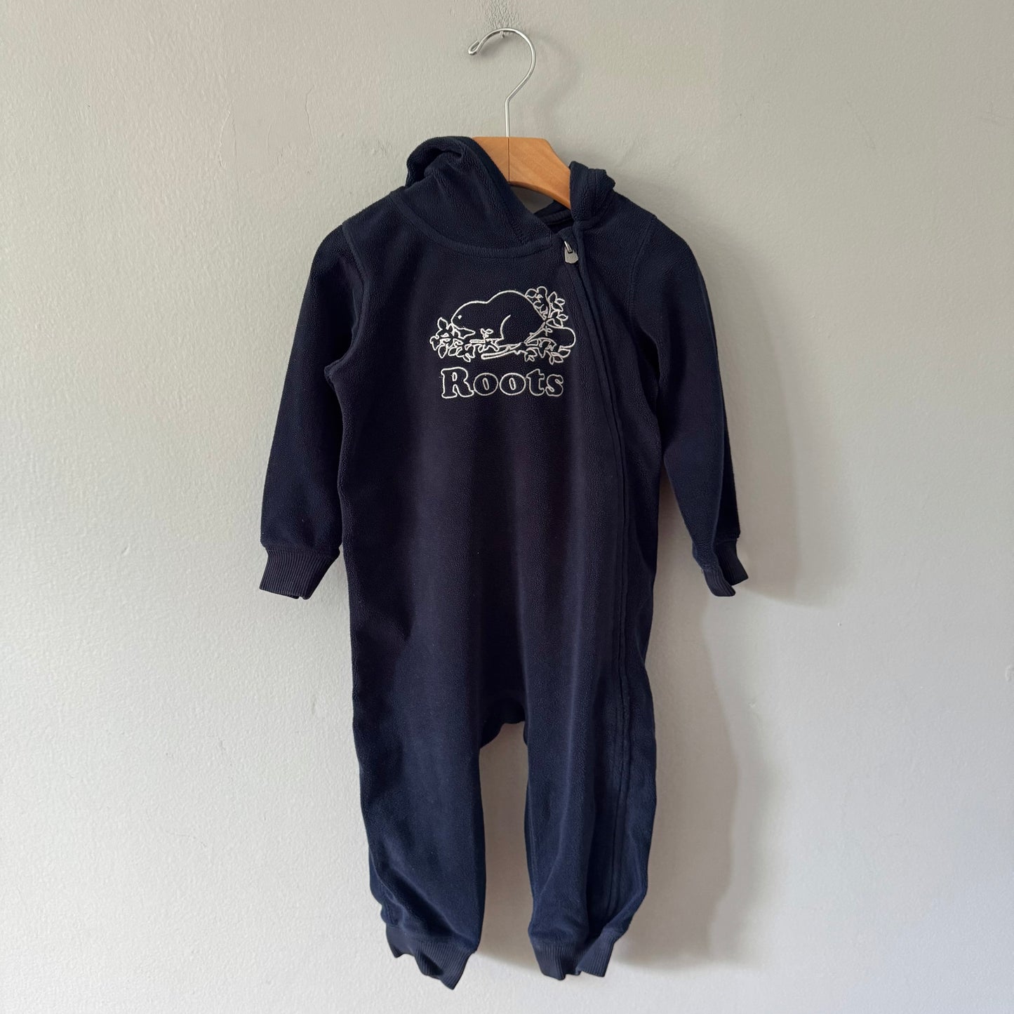 Roots / Dark navy velour romper / 18-24M