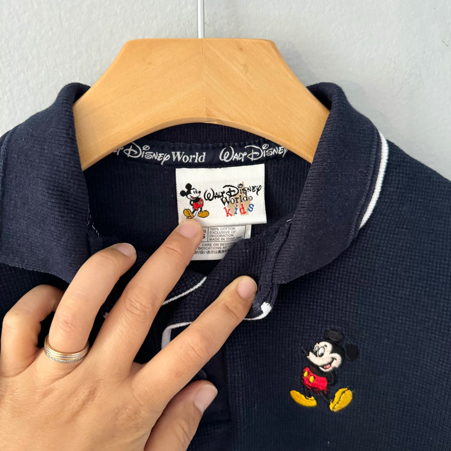 Disney World / Navy x light grey Mickey polo shirt / 4Y