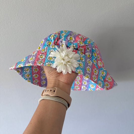 Vintage / Floral hat / 24M