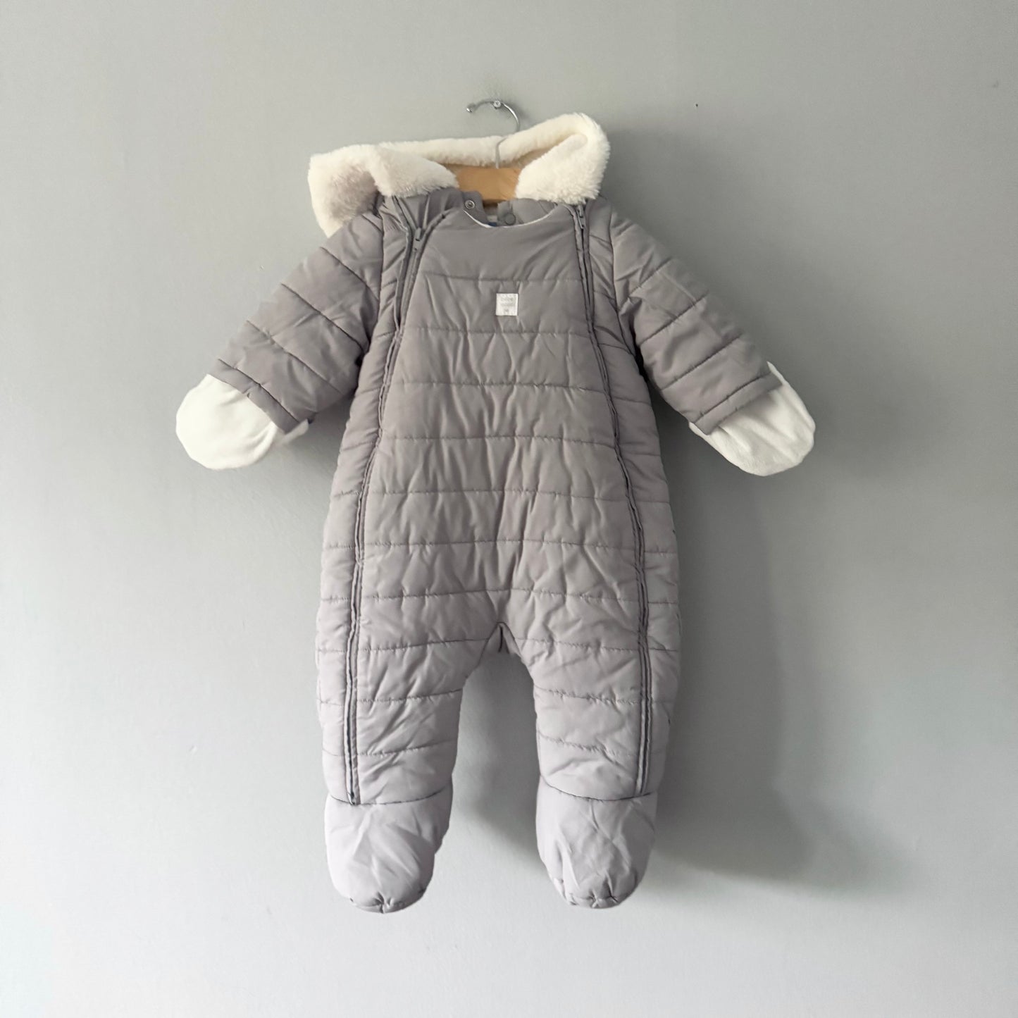 Jacadi / Grey puffer bunting suit / 12M