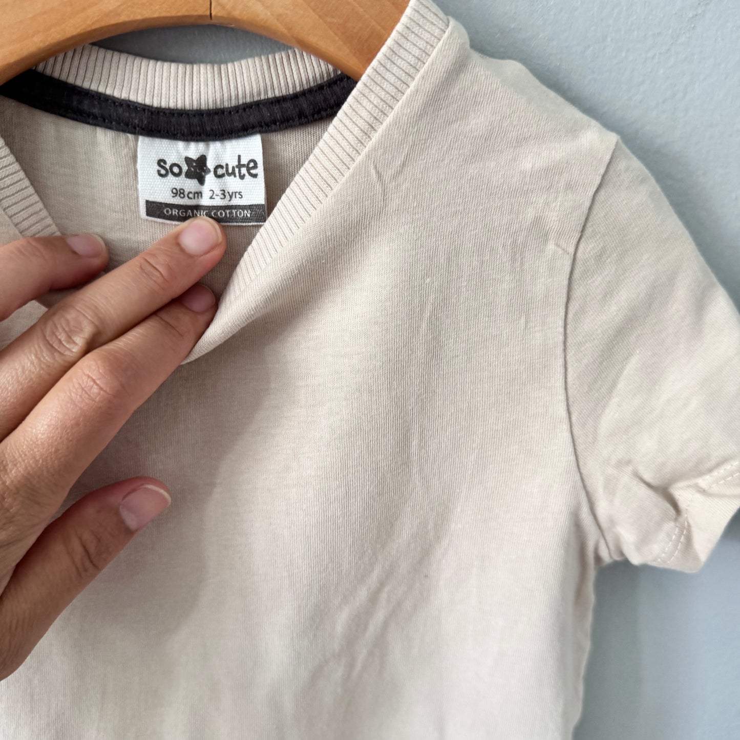So Cute / Beige T-shirt dress / 2-3Y
