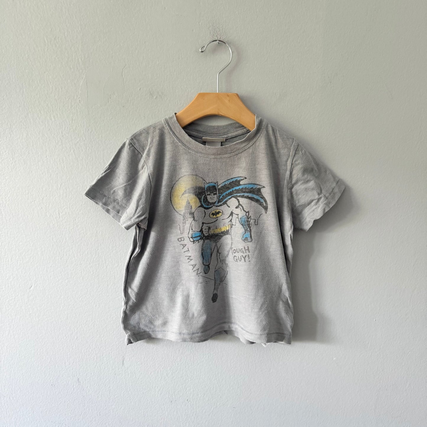 Gap	/ Grey batman T-shirt / 3Y