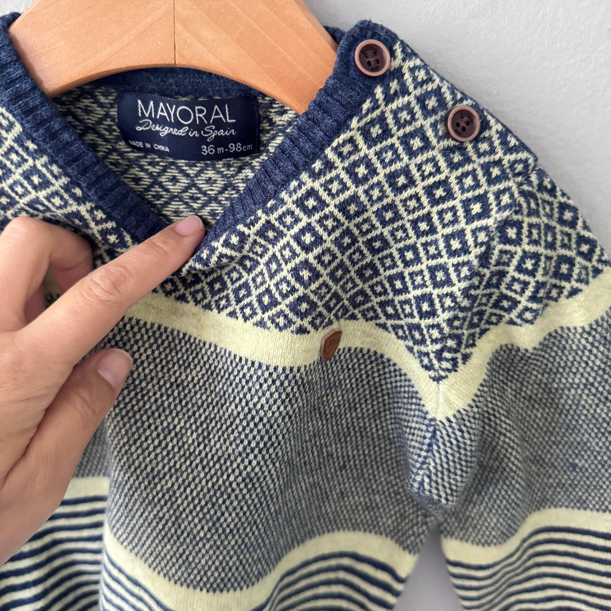 Mayoral / Navy x yellow knit pullover / 36M