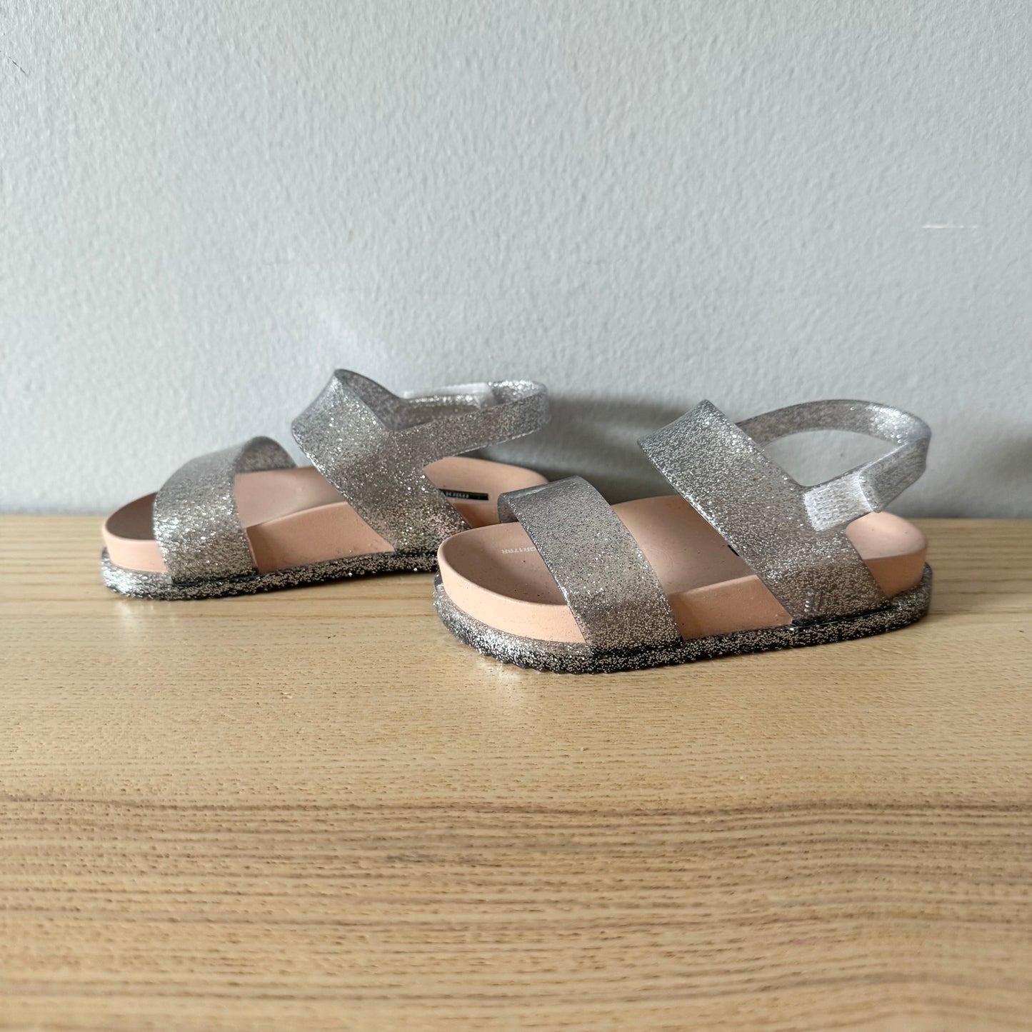 Mini Mellisa / Silver jelly shoes / US7