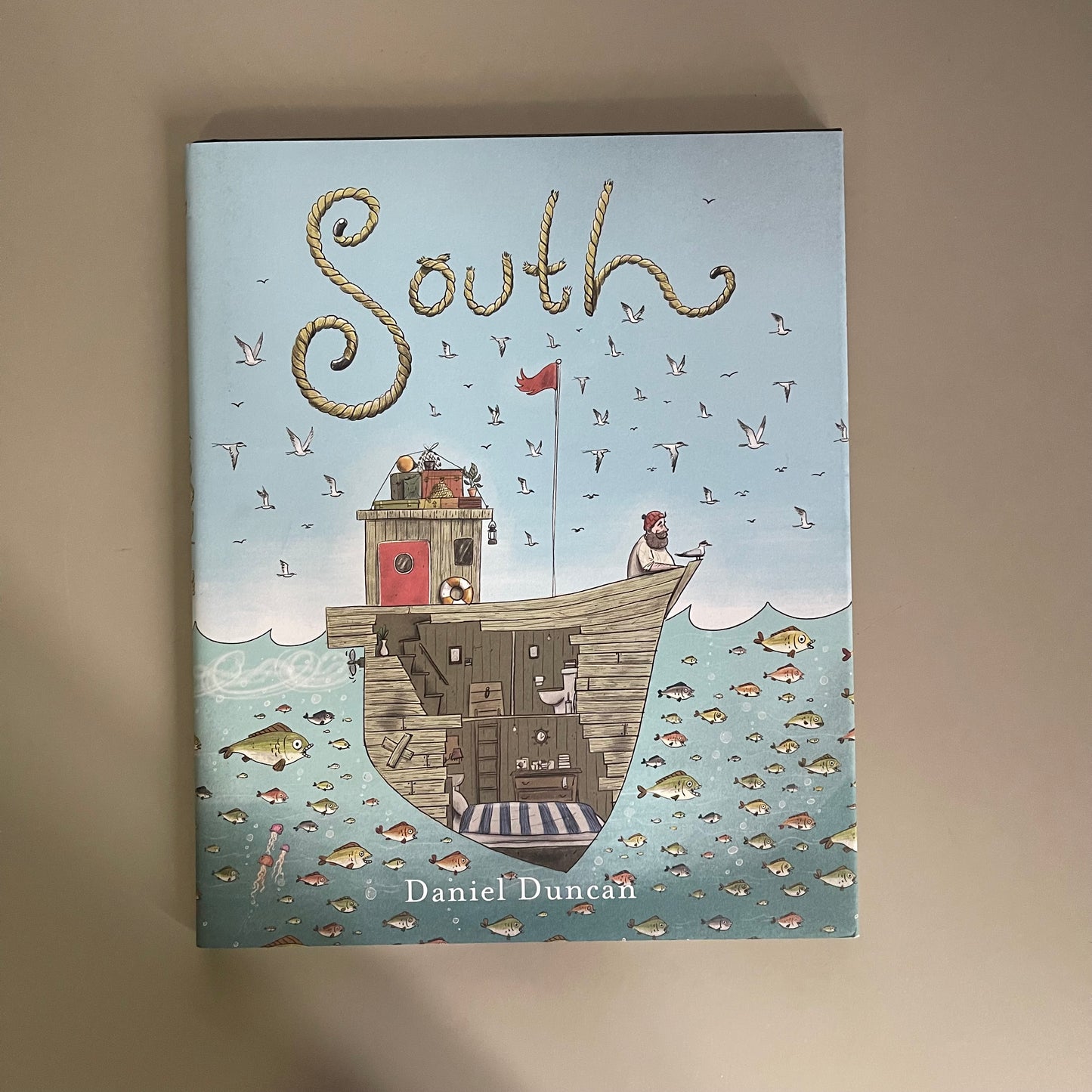 [Brand New] South / Daniel Duncan