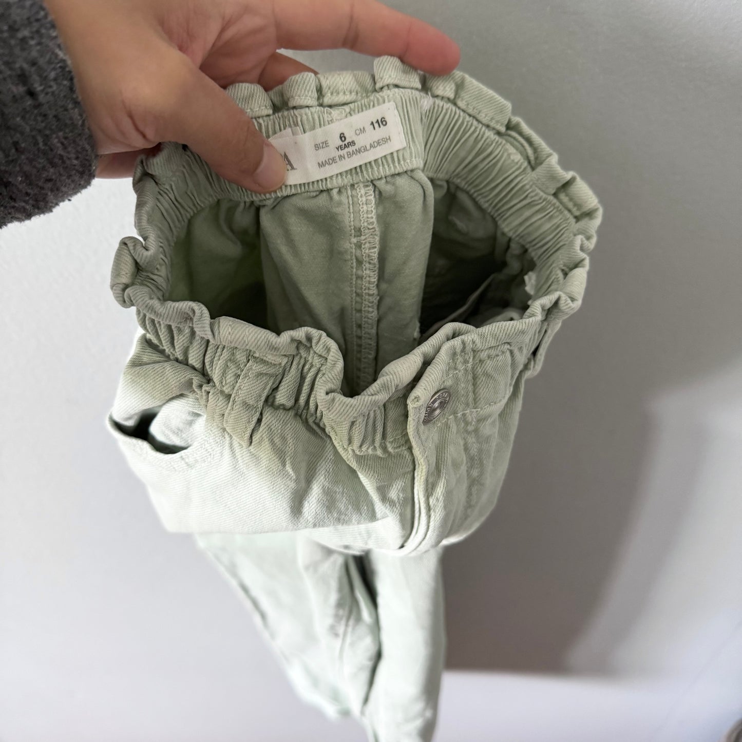 Zara / Light green paper bag denim / 6Y
