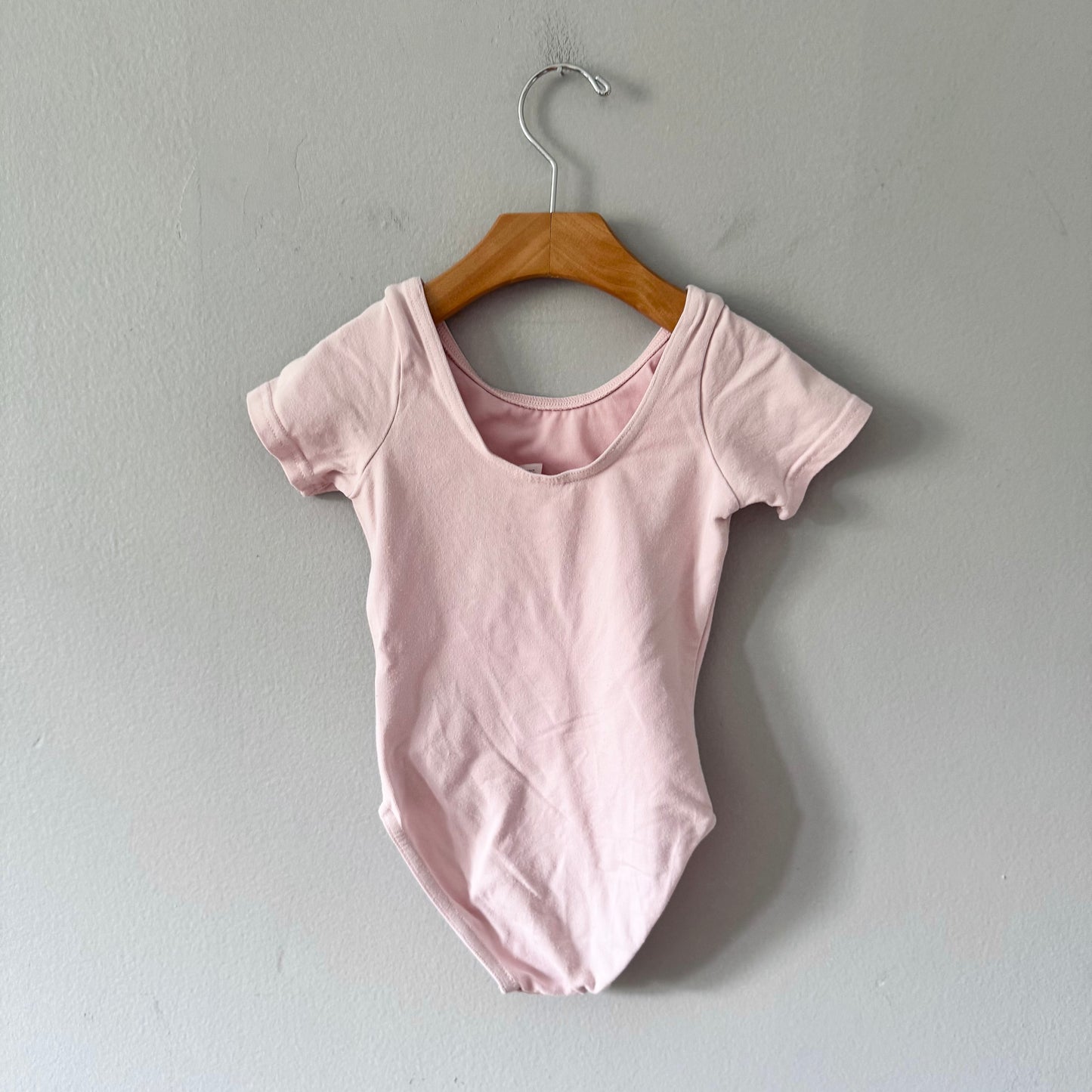 Mondor / Light pink leotard / 6Y