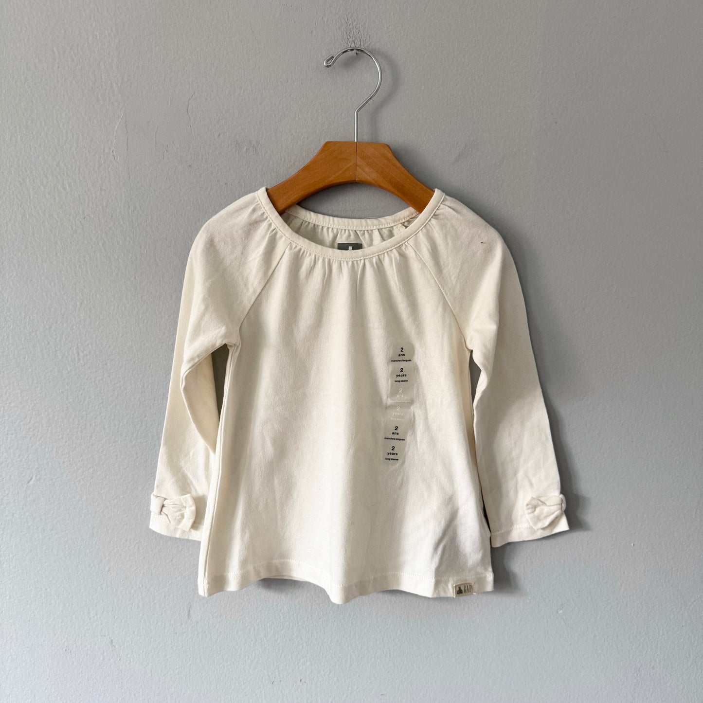Gap / White long sleeve / 2Y - New with tag