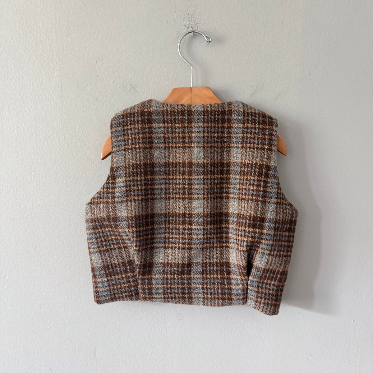 Gediaojiyi / Brown tweed vest / 90(2T)
