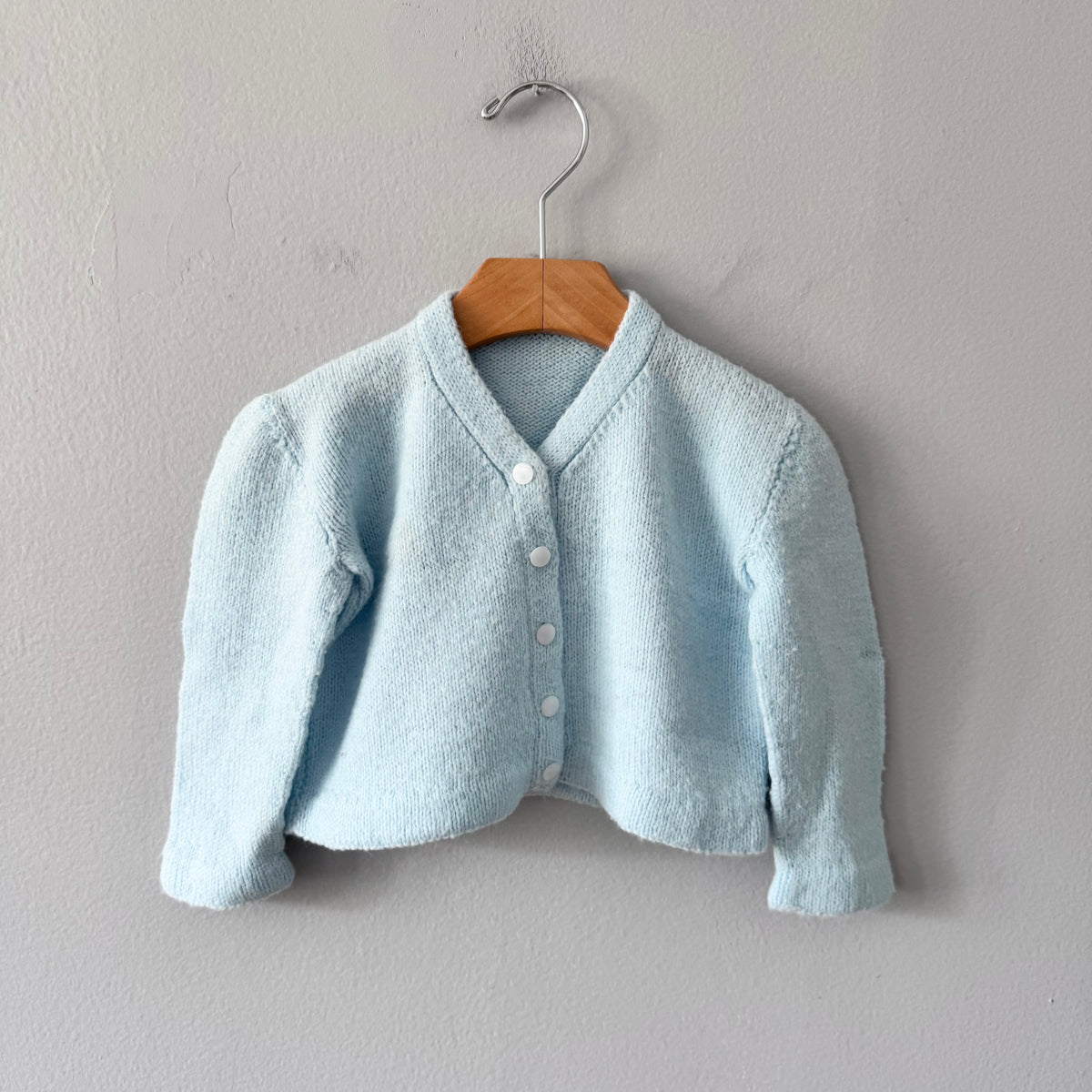Handmade / Light blue knit cardigan / 12-18M