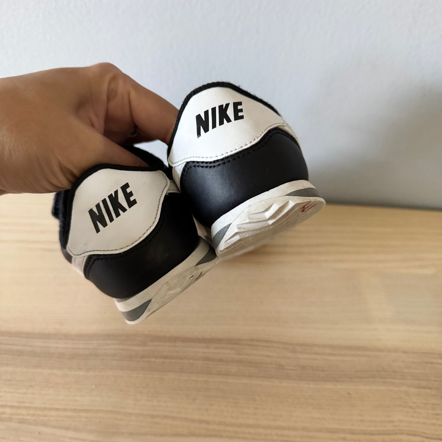 Nike / Sneaker / US13