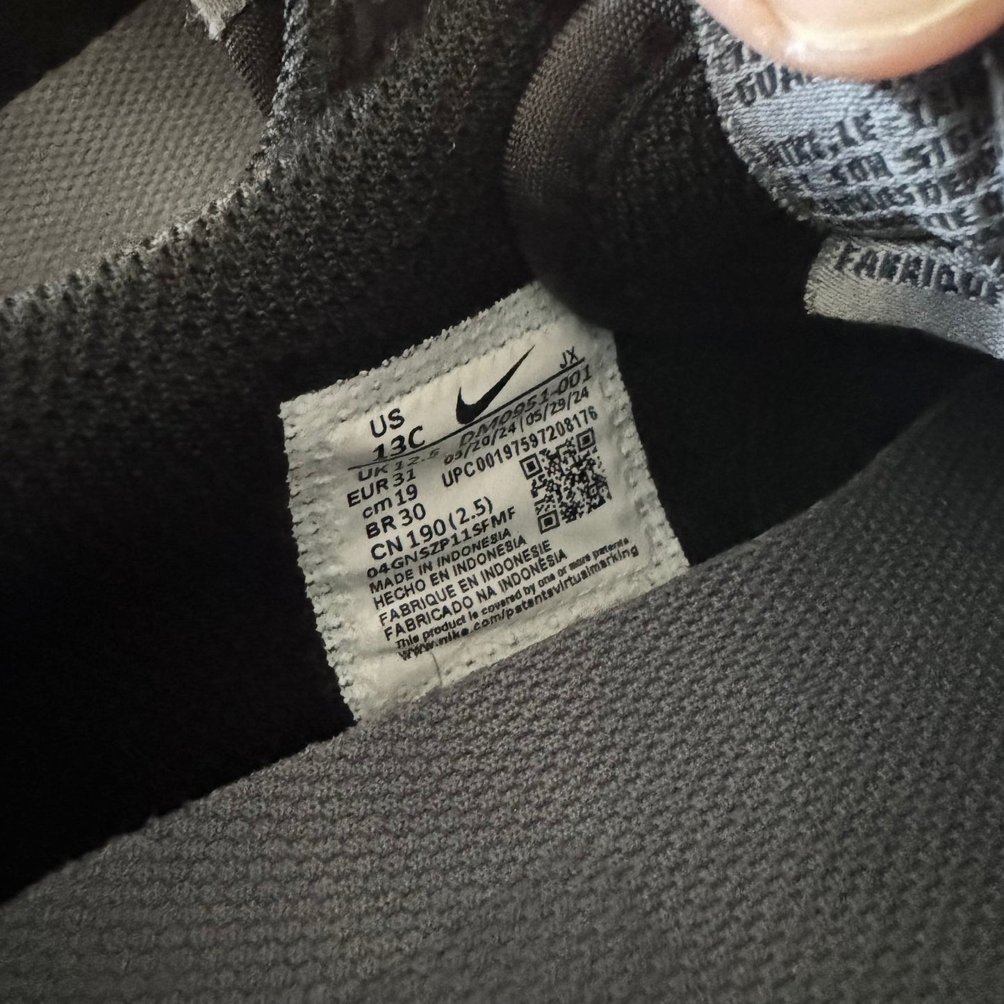 Nike / Sneaker / US13