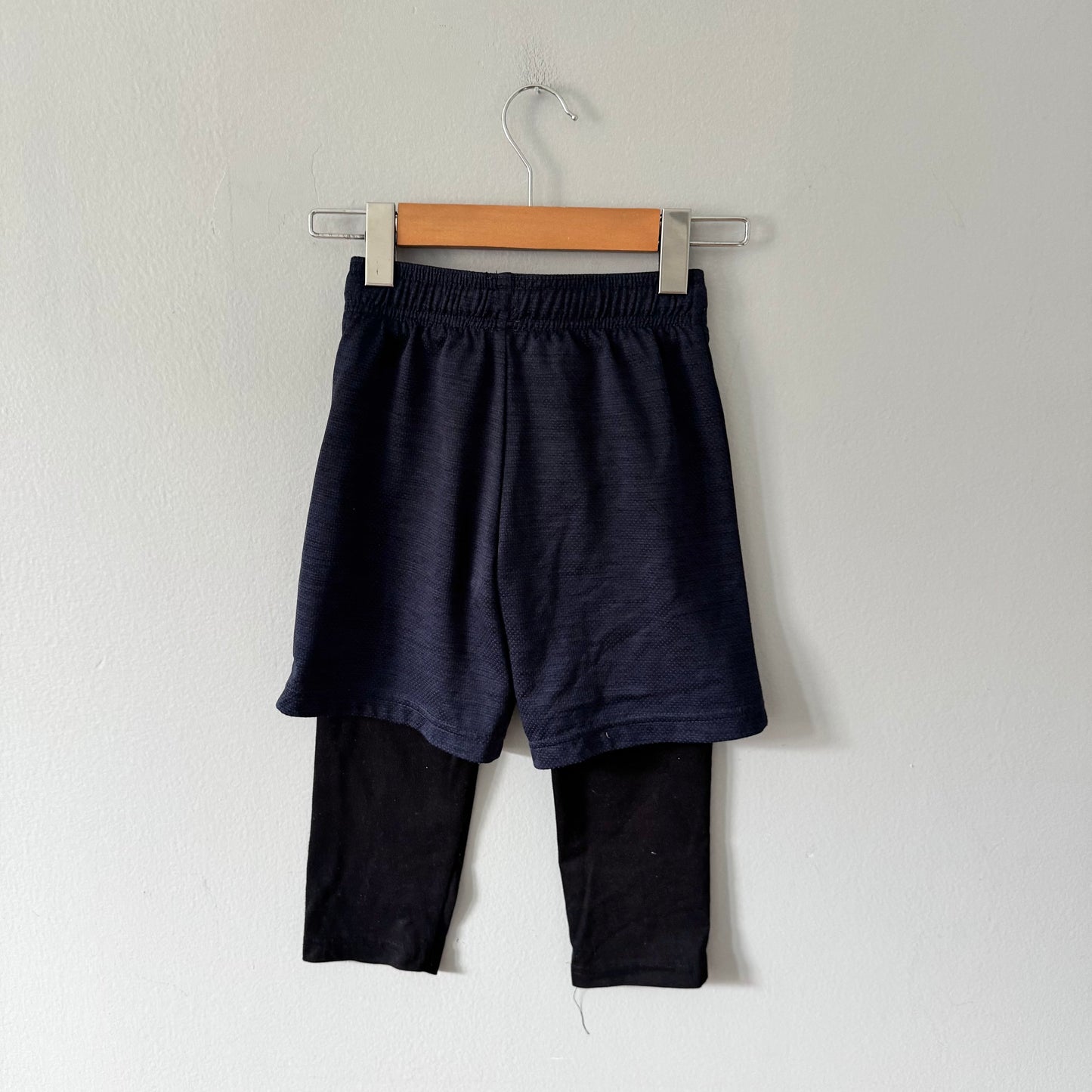Athletic Works / Shorts with leggings / 6Y