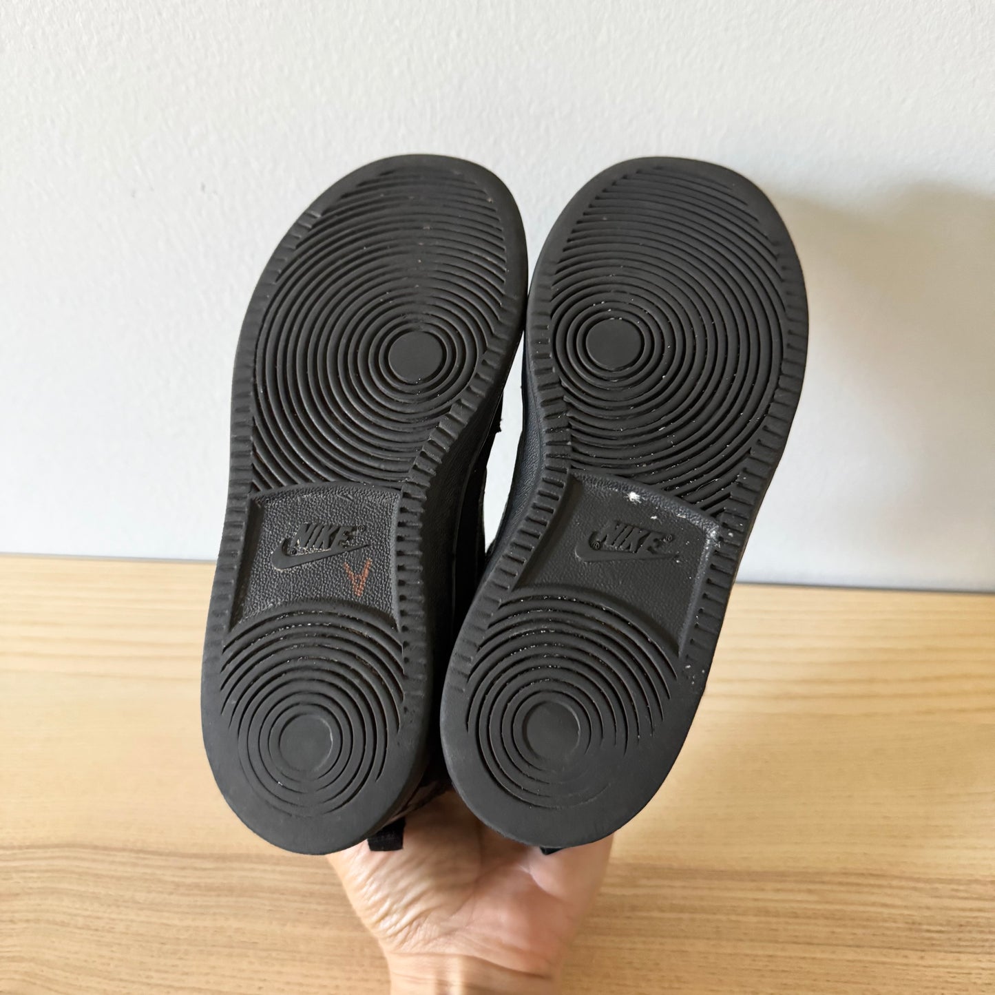 Nike / Sneaker / US13