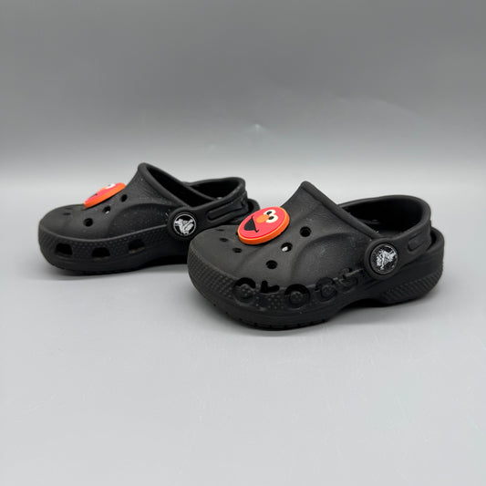 Crocs / Sandals / US6