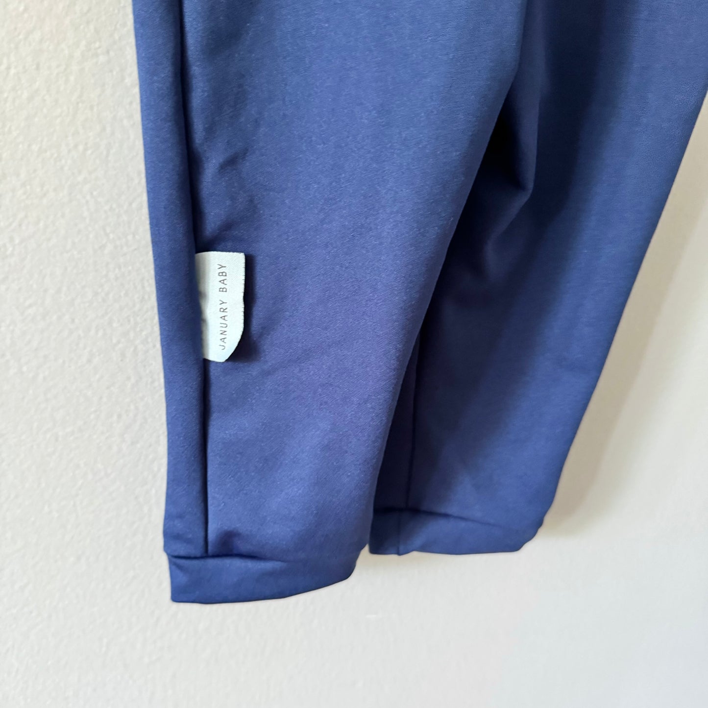 January baby / Navy rash guard / XS(12M)