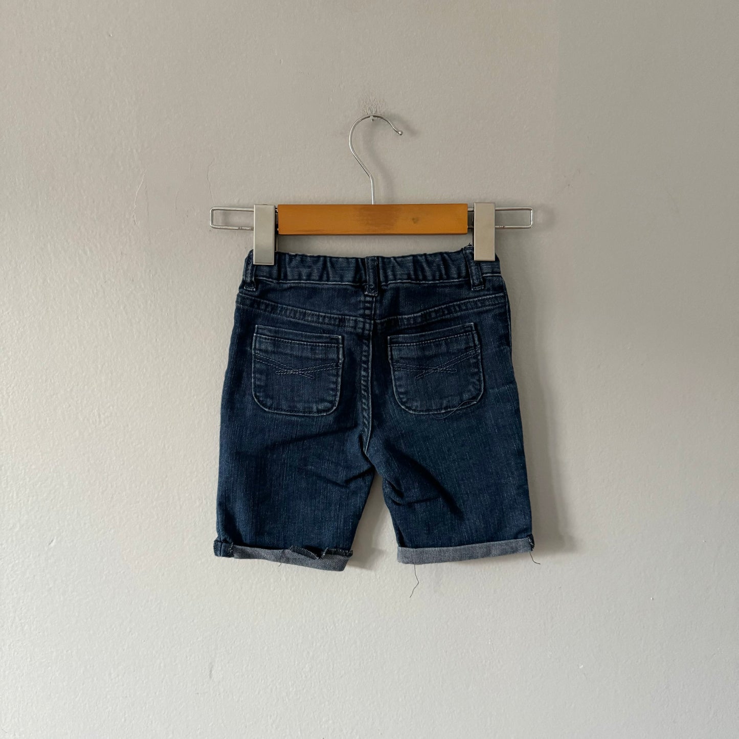 Gap / Denim shorts / 4Y