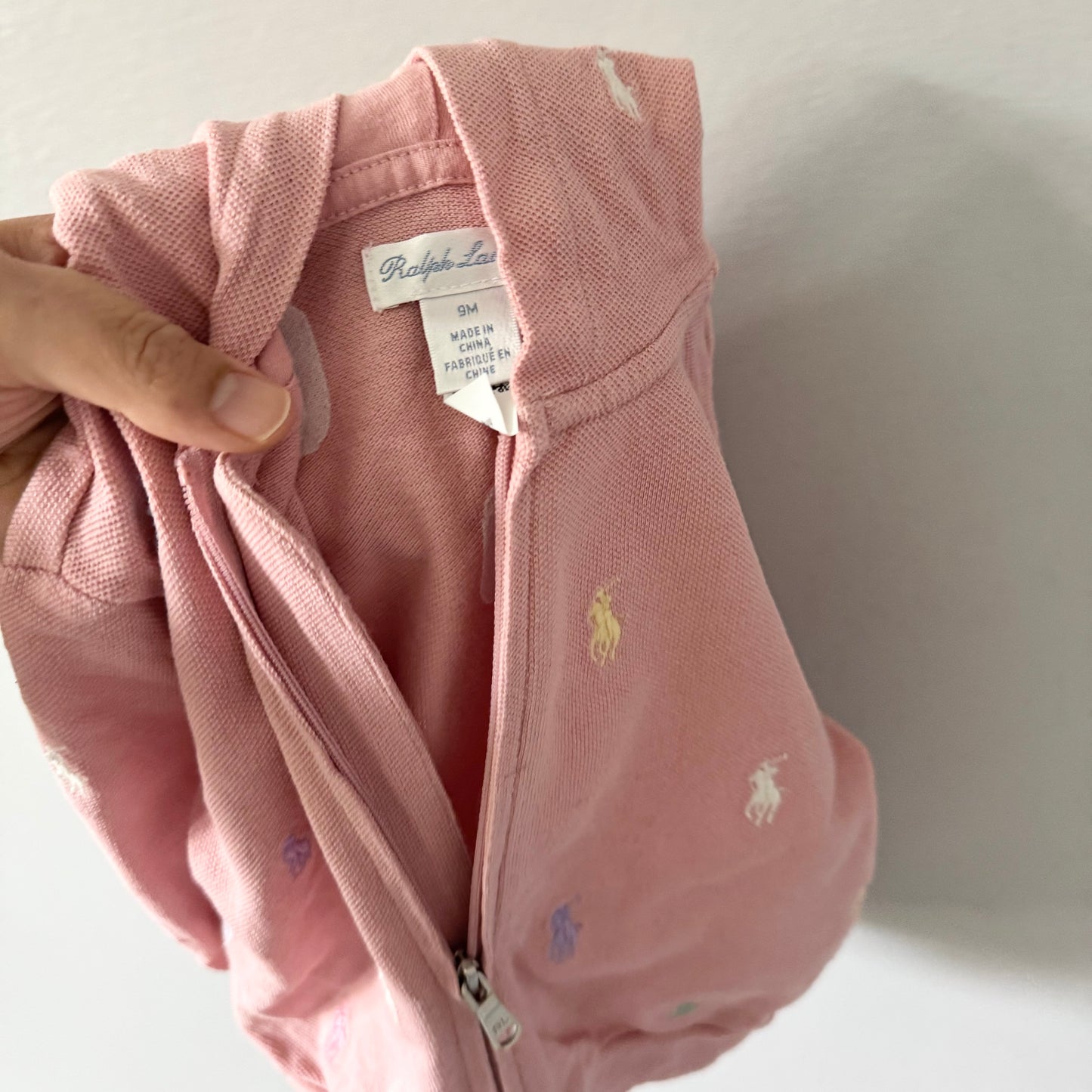 Polo Ralph Lauren / Ensemble pantalon et polo zippé rose / 9M
