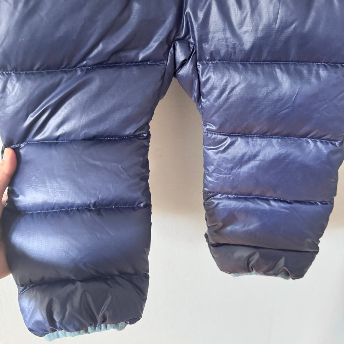 Patagonia / Navy bunting suit / 6-12M