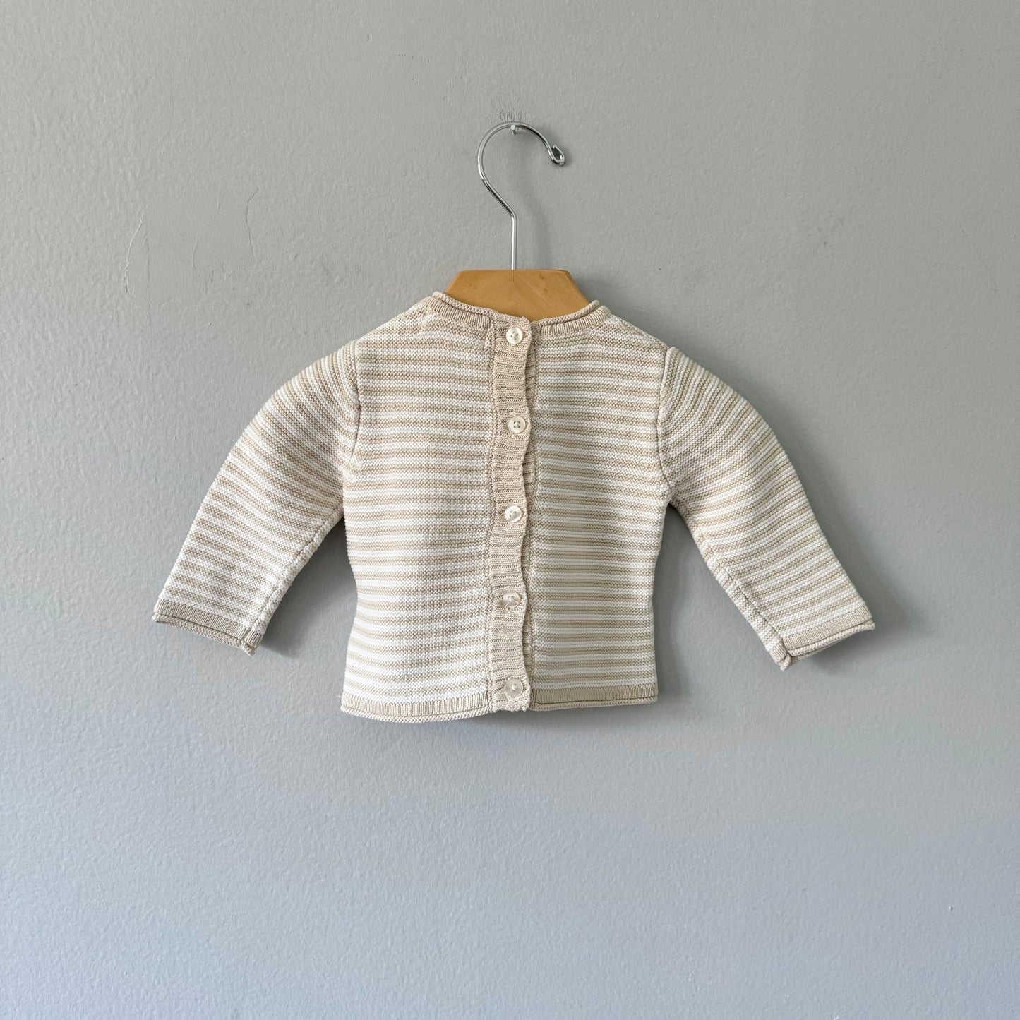 Mayoral / Beige x white cotton knit top / NB