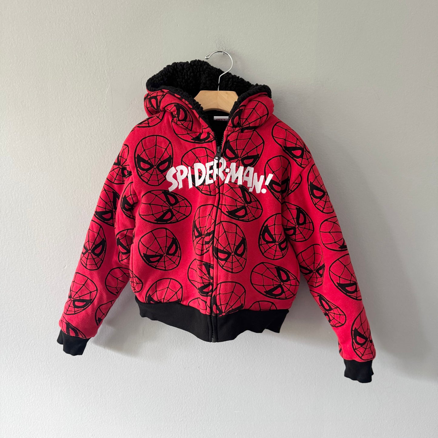 Marvel / Spiderman sherpa lined hoodie / 6Y