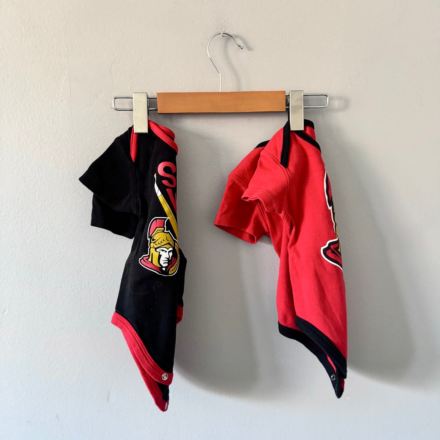 LNH / Ensemble 2 grenouillères / 12M