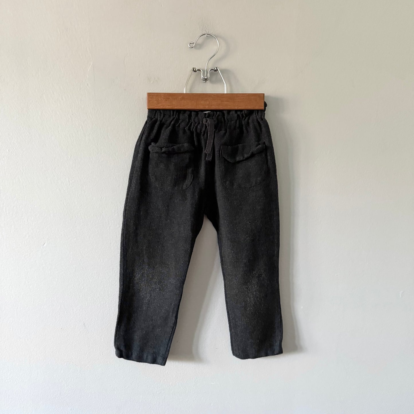 Zara / Dark grey flannel pants / 4-5Y