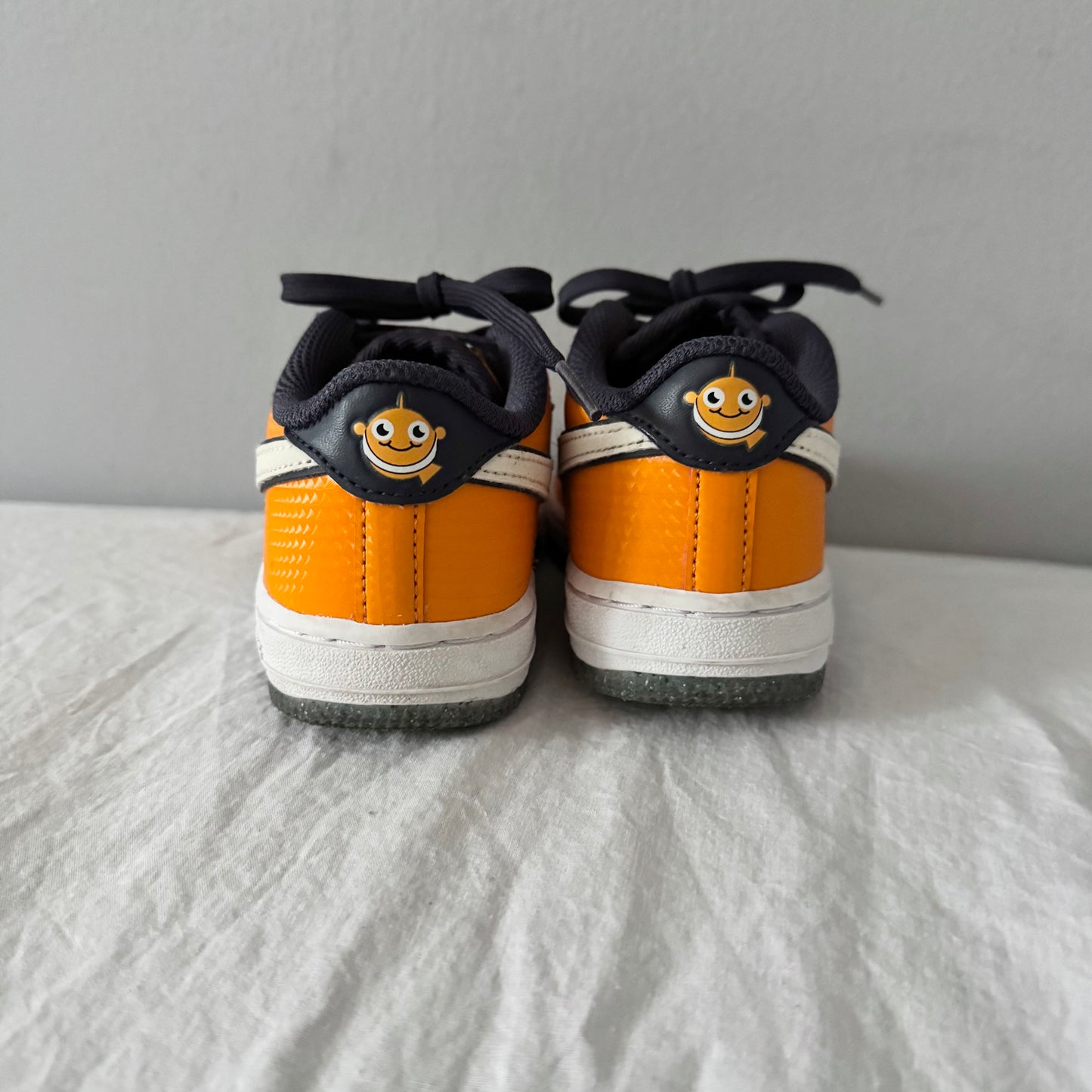 Nike / Shoes - Finding Nemo / US9