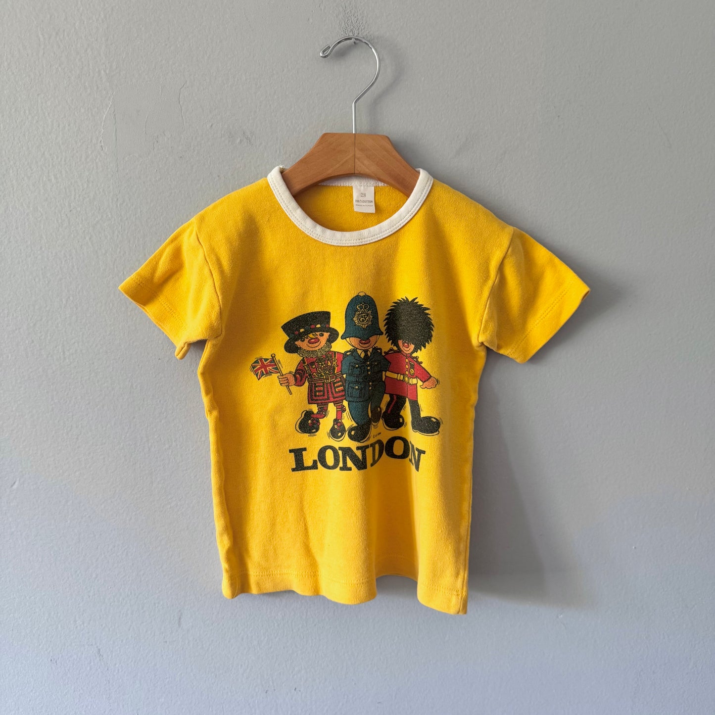 Vintage / Yellow London T-shirt / 5-6Y