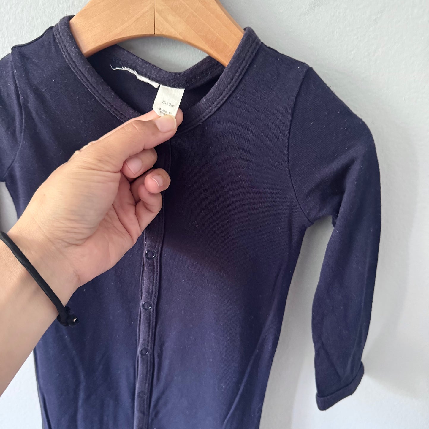 Kyte / Navy romper / 6-12M