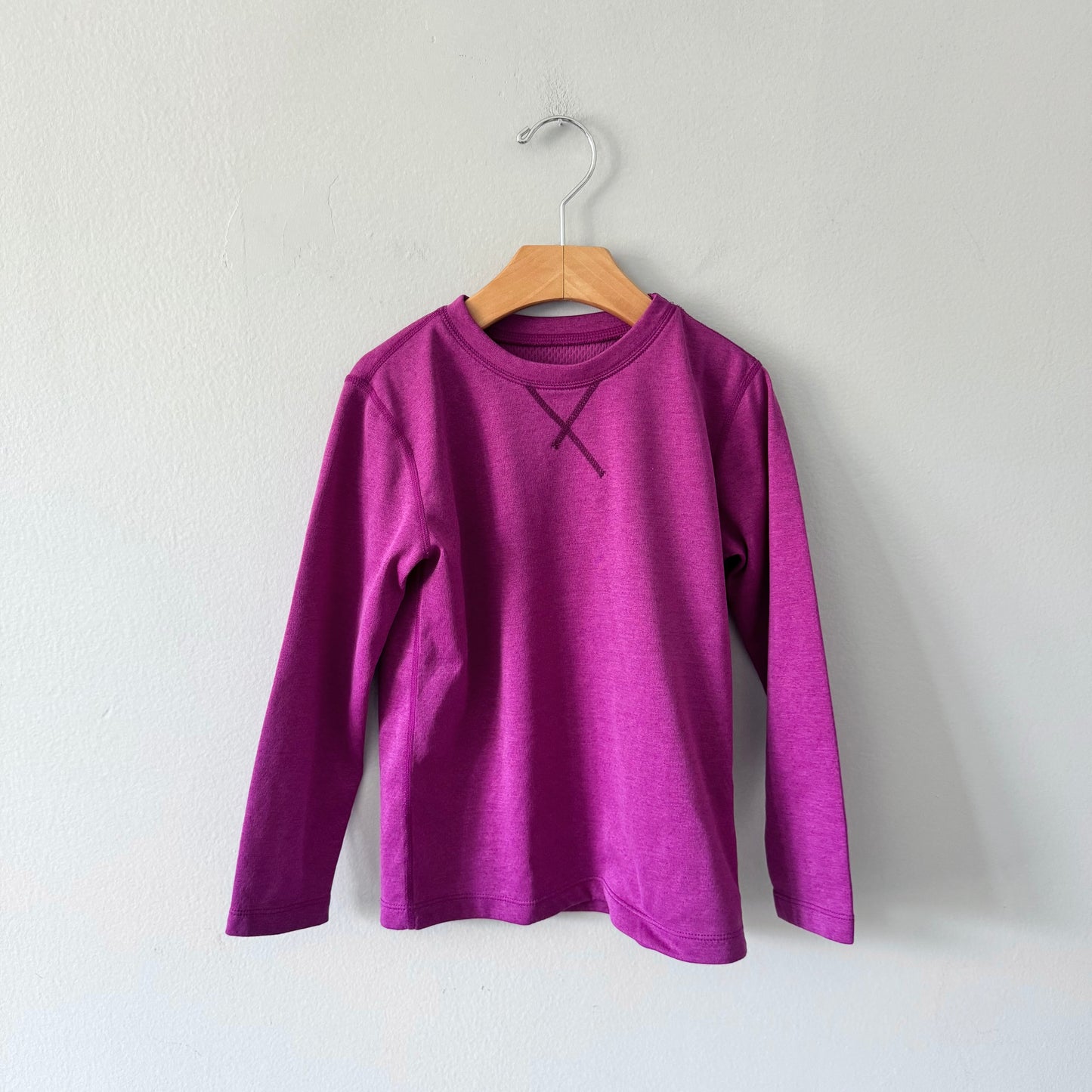 Garçon / Haut à manches longues violet / 6 ans
