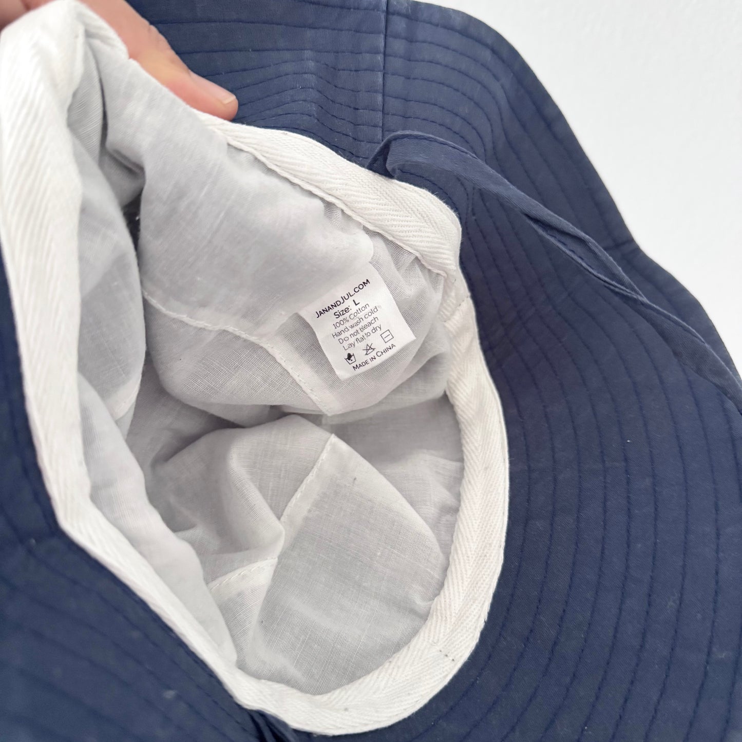 Jan & Jul / Navy cotton bucket hat / L(2-5Y)