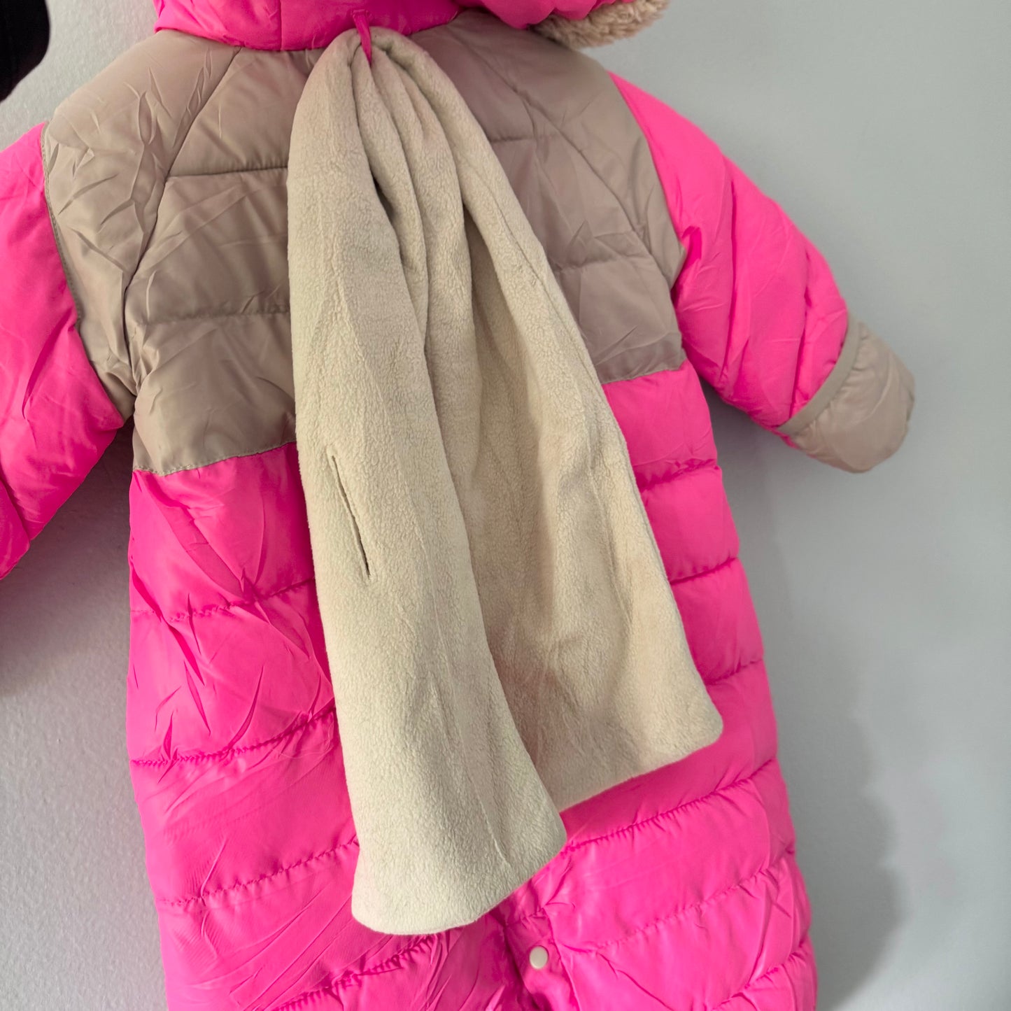 7am enfant / Pink down jacket with scarf / 6-12M