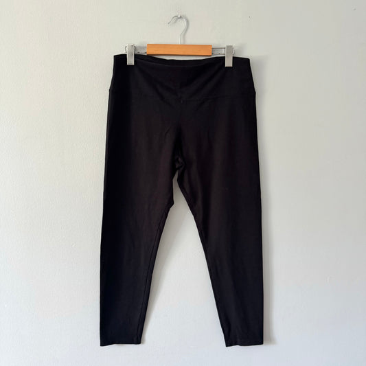 Province of Canada / Black leggings / XL