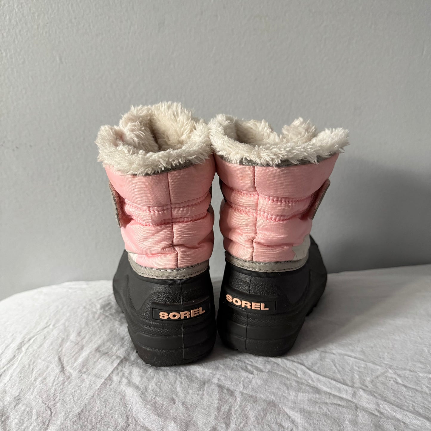 Sorel / Snow Boots / US9