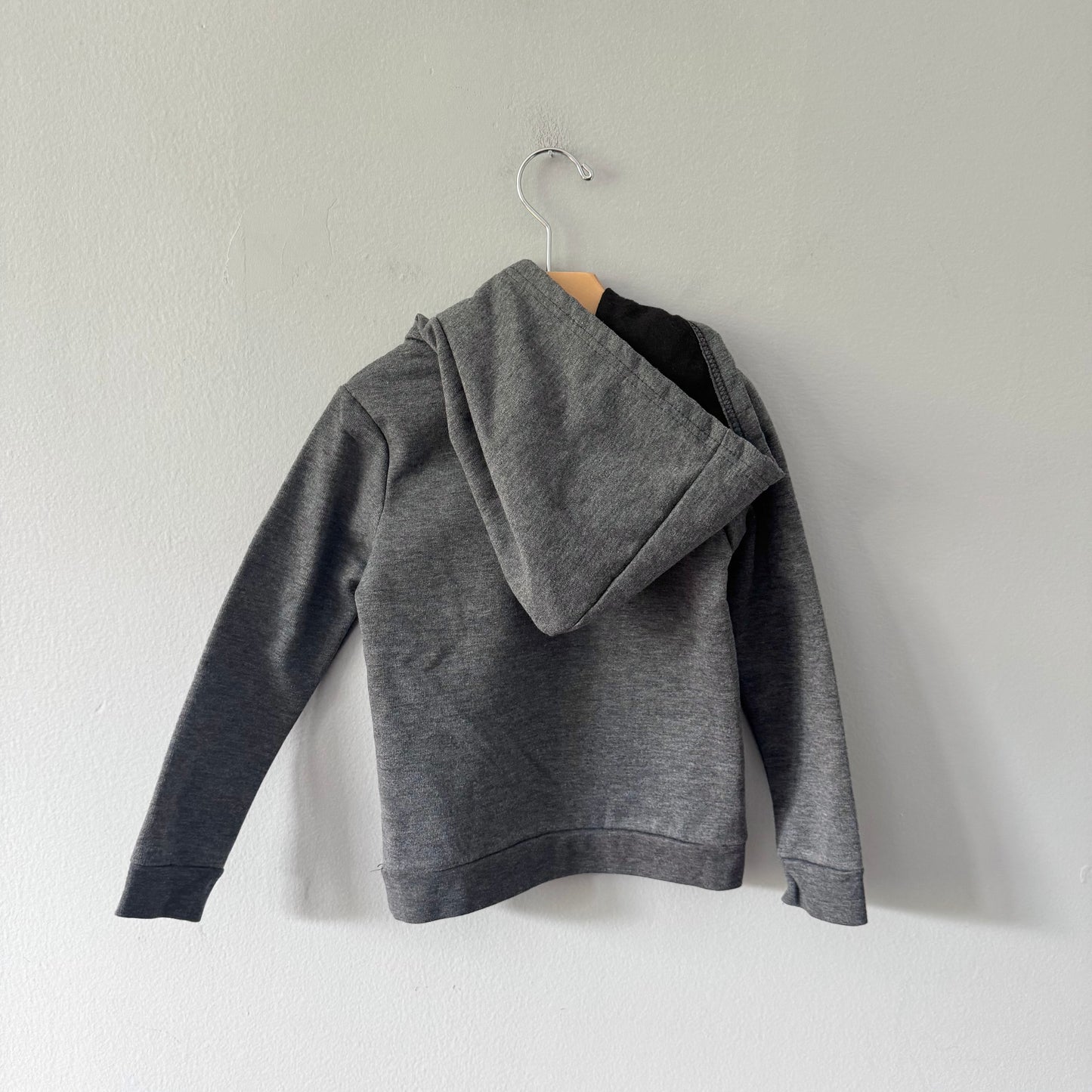 Disney / Dark grey Minnie hoodie / 5Y