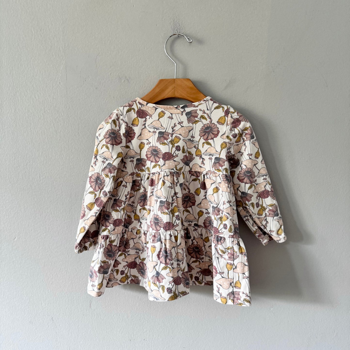 Maggie & Zoe / Flower x mushroom dress / 24M