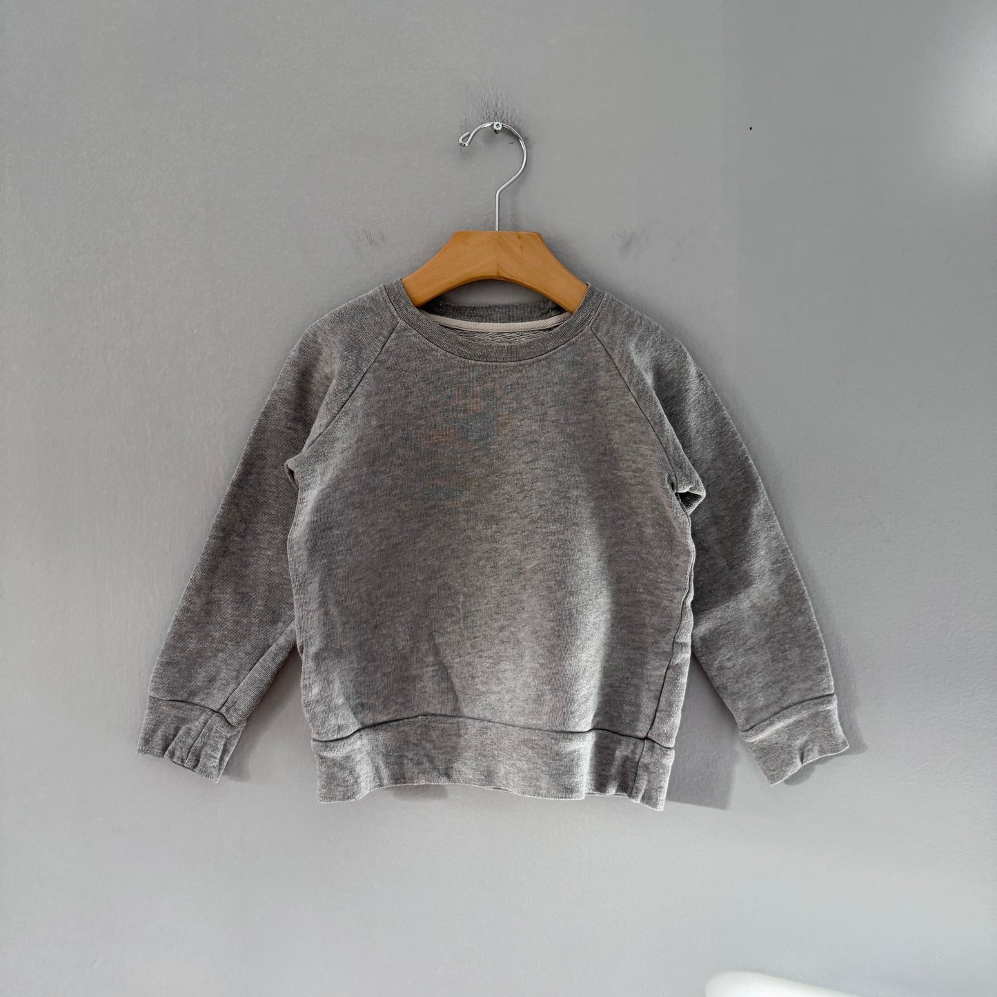 Mini mioche / Light grey sweatshirt / 3-4Y