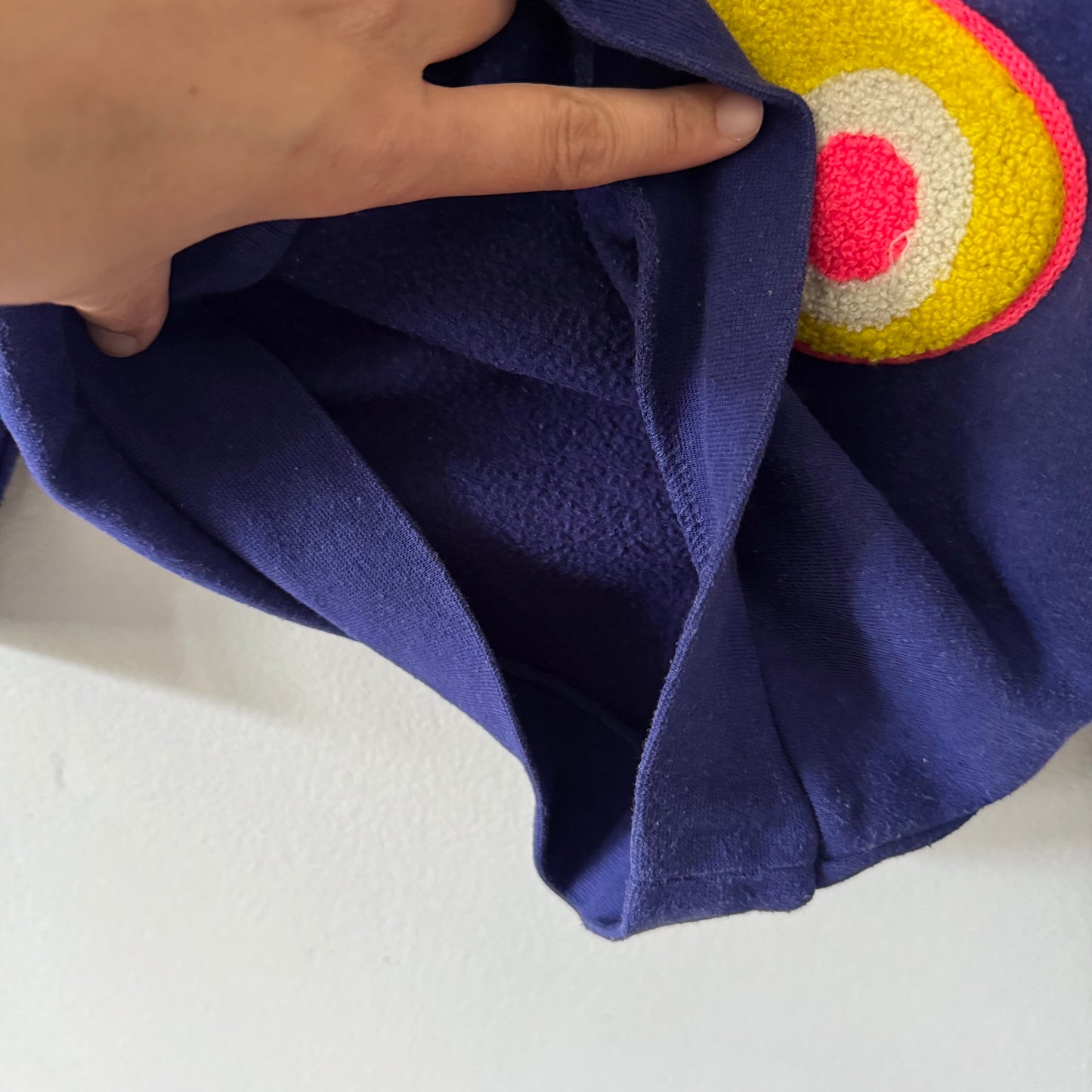 Mini Boden / Navy x butterfly sweatshirt / 4-5Y