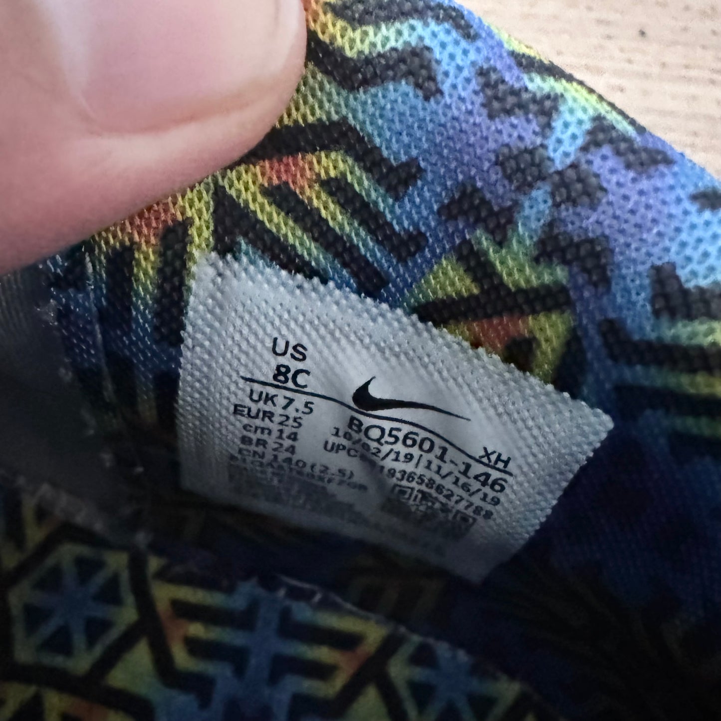 Nike / Sneaker / US8