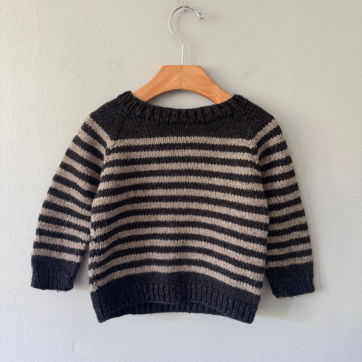 Handmade / Black x beige knit pullover / 18M