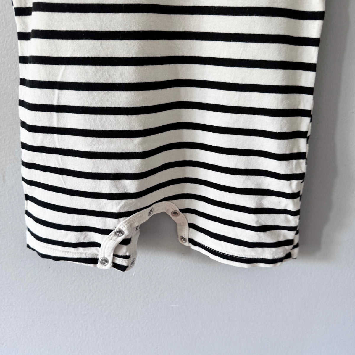 Mini mioche / White black short sleeve romper / 1-2Y
