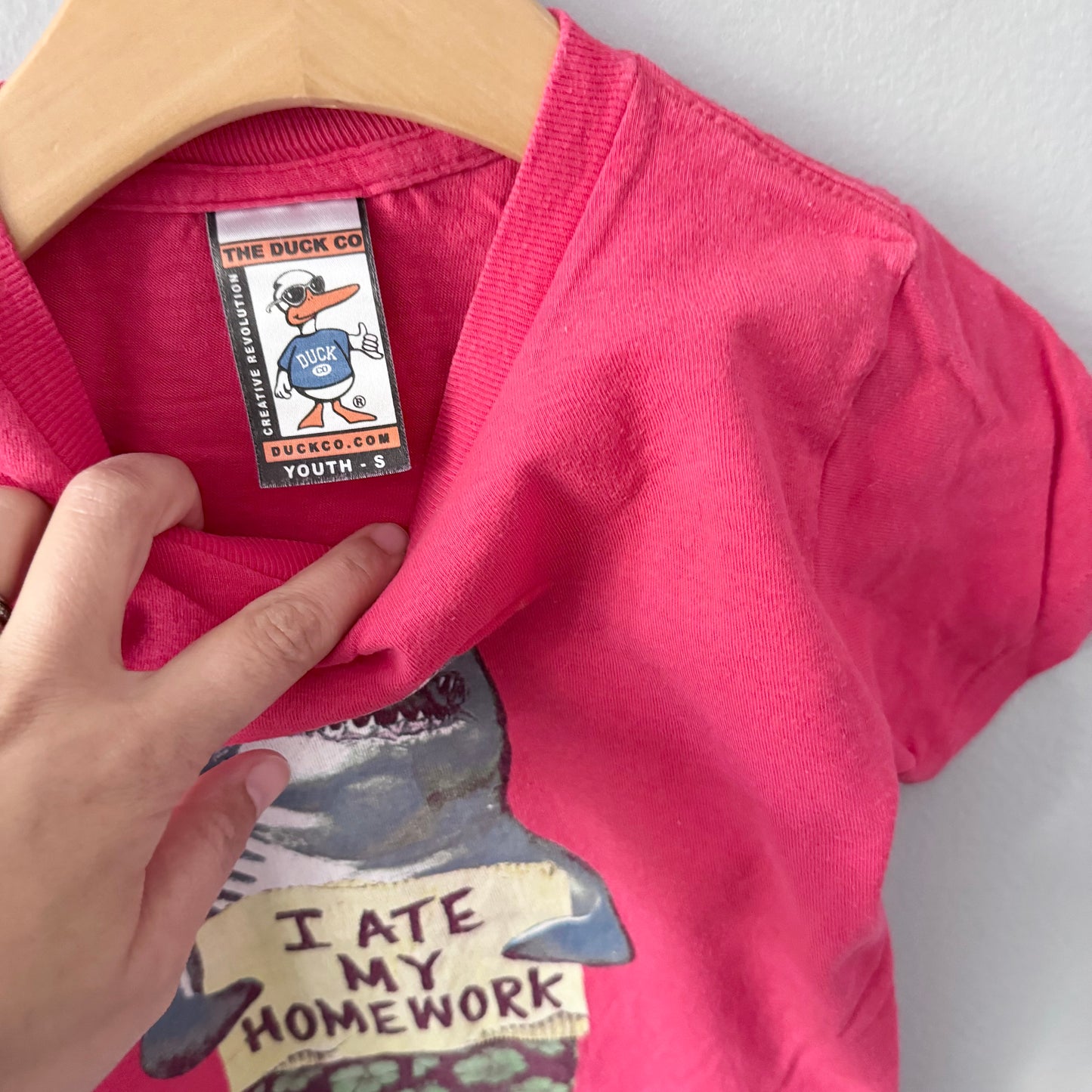 Ripley's  / Red T-shirt / 4T