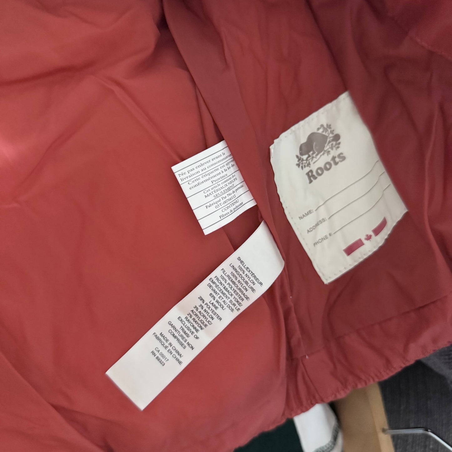 Roots / Orange down vest / 4T